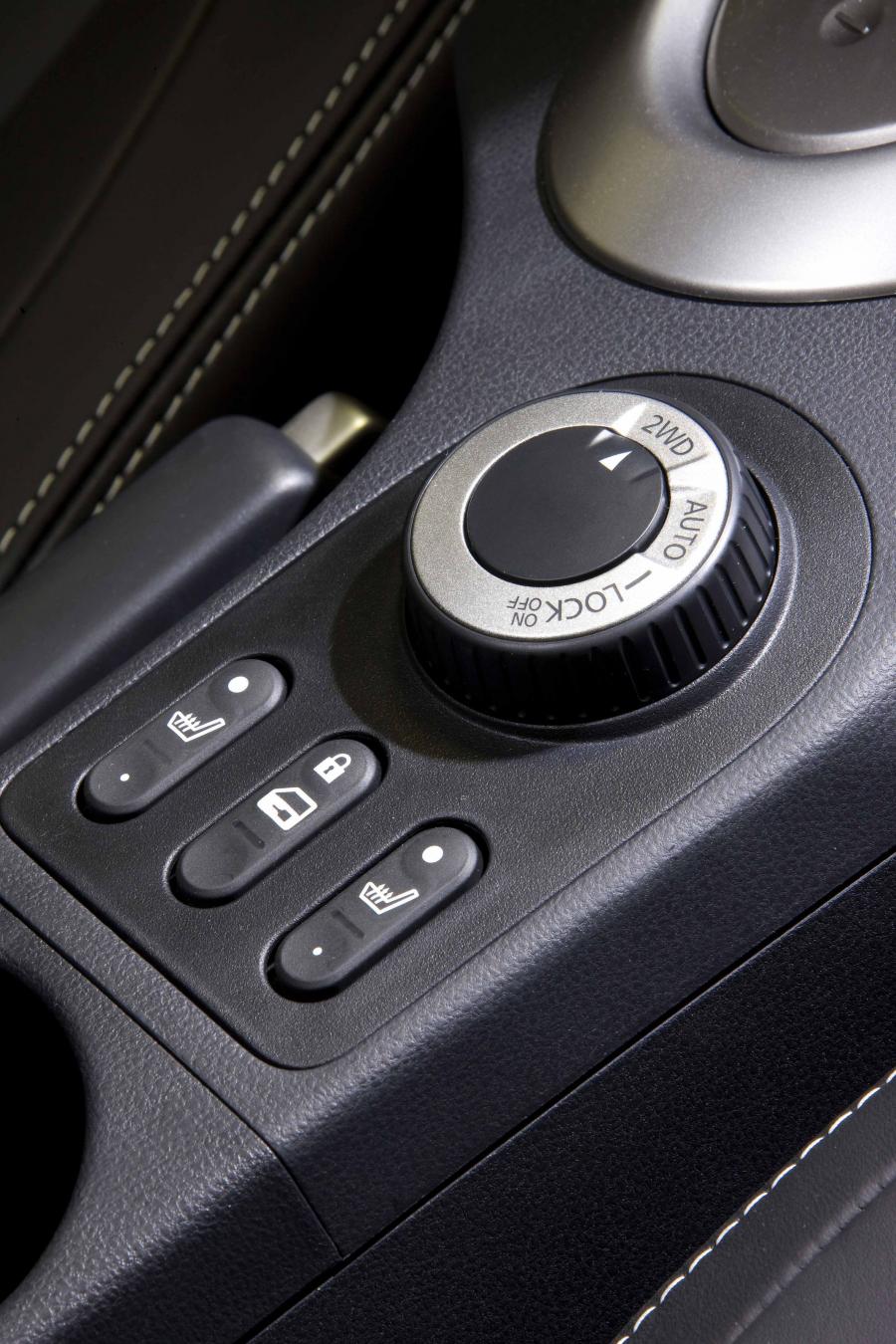  Nissan Qashqai 2010 года  (фото 21 из 204)